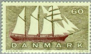 Thuroe Schooner with Topgallant