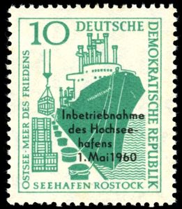 Cargo ship "Freundschaft" when unloading the cargo in Rostoc
