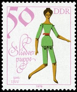 Jointed doll (c. 1800)