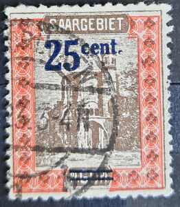 Stamp surcharged Centimes