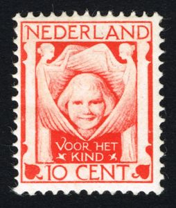 Child head with angels