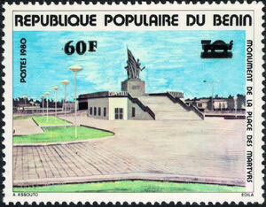 Monument, Martyrs' Square