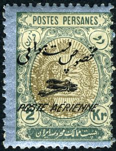 Heraldic lion in an oval