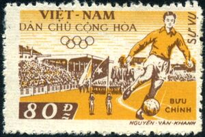 Footballer and Hàng Đẫy Stadium
