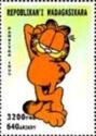 Garfield with legs crossed
