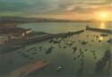 2042 - Laredo. Puerto pesquero y vista parcial al atardecer