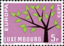 Stylized Tree with 19 Leaves (5 Fr. Background rose lila)