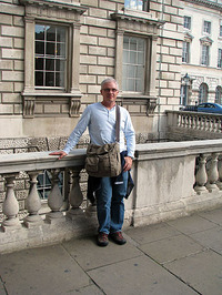 Collector profile picture : Tim Walker [londoneast123]