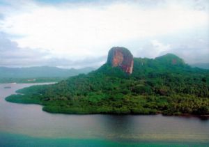 Sokehs Ridge Tarjeta Postal: Sokehs Rock, Pohnpei Island. Federated States of ...
