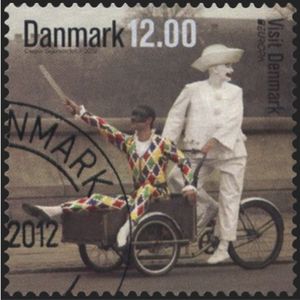 Pierrot cycling Harlequin