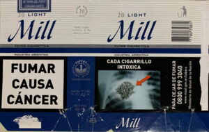 200 cigarettes pack 200 cigarettes I bought came in a pack that looks like a cigarette pack for  giants : r/mildlyinteresting