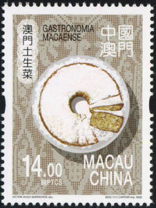 Bolo Menino (Almond and Coconut Cake)