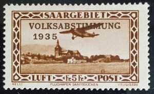 Plane flying Saarbrücken