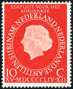 Queen Juliana (1909-2004), Statute of the Kingdom