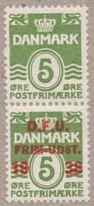 Philatelist Day - Vertical Pair