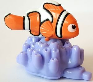 kinder surprise finding dory