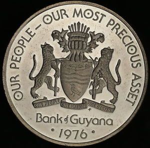コレクション 1980 Guyana 5 Dollar silver coin 5 dollars 1976-1980