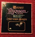 Wolfgang Amadeus Mozart - Philharmonia Chorus, Philharmonia Orchestra - Carlo Maria Giulini - Robert Lloyd [4] - Christa Ludwig - Robert Tear - Helen Donath: Requiem