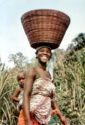 Africa in pictures. Cameroon: young mammy