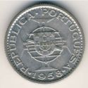 3 Escudos